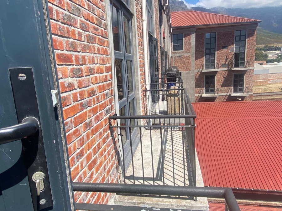 Commercial Property for Sale in Woodstock Western Cape